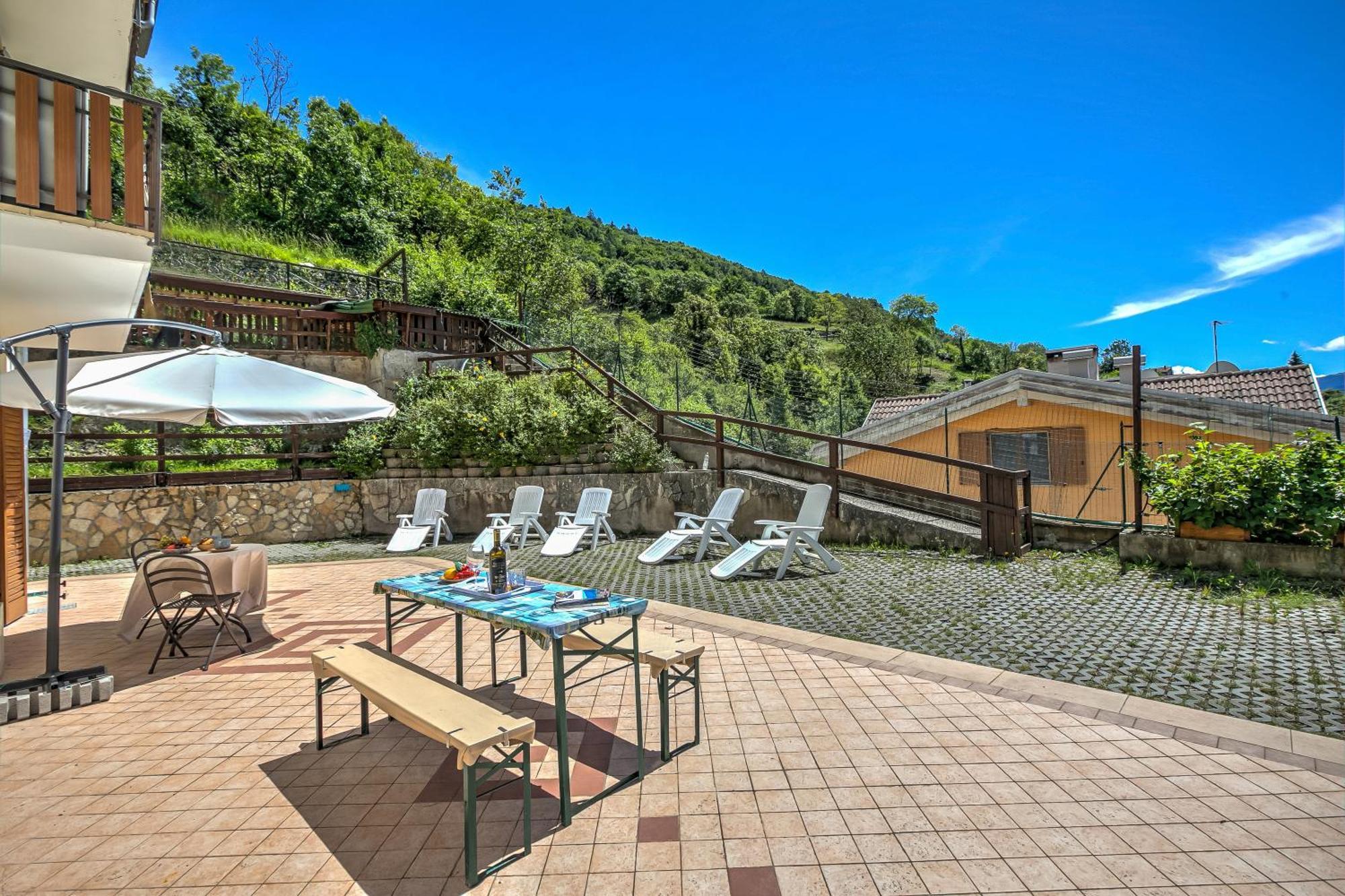Il Giardino In Montagna Family Friendly- Happy Rentals Tenno Exterior photo