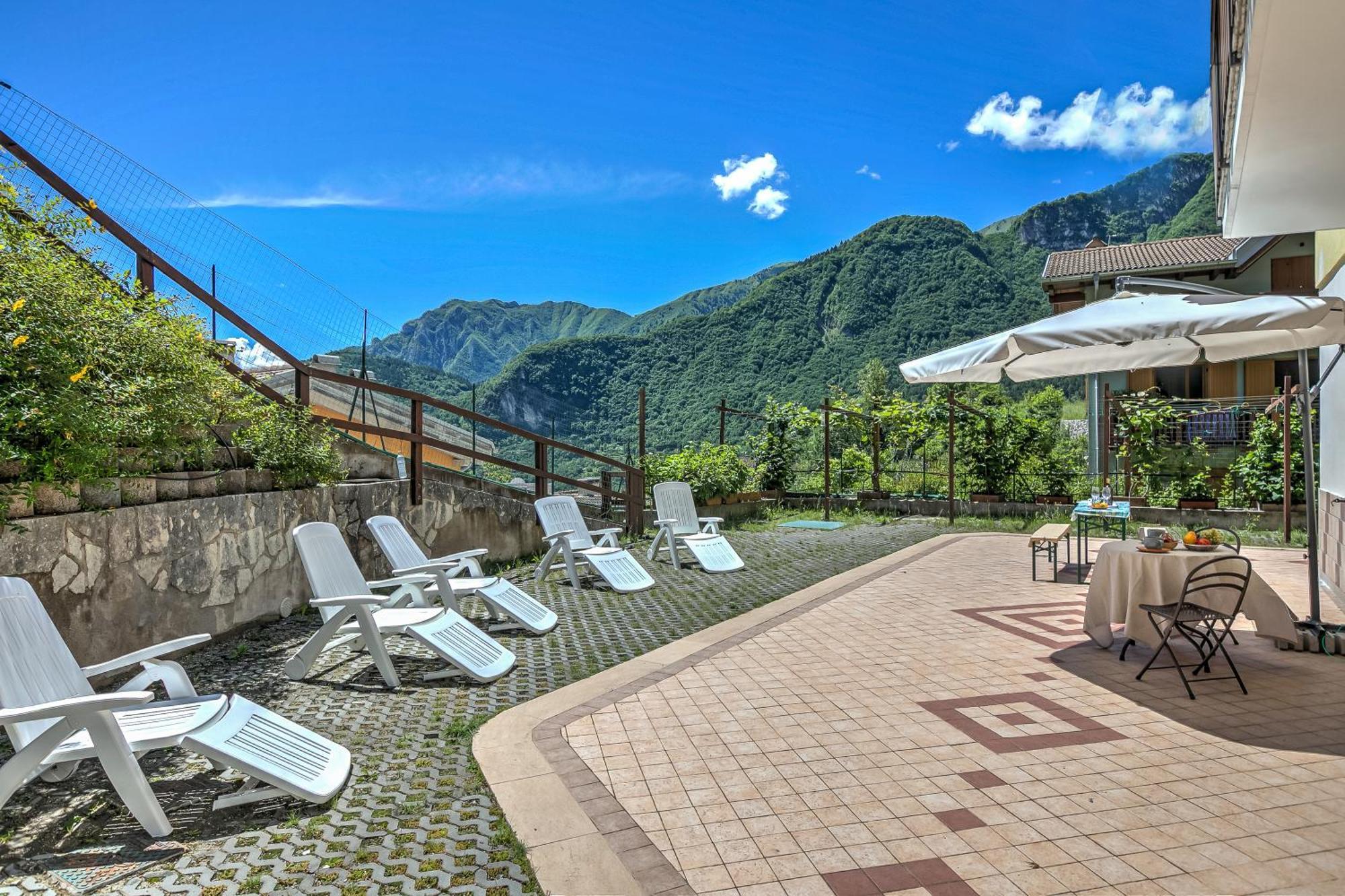 Il Giardino In Montagna Family Friendly- Happy Rentals Tenno Exterior photo